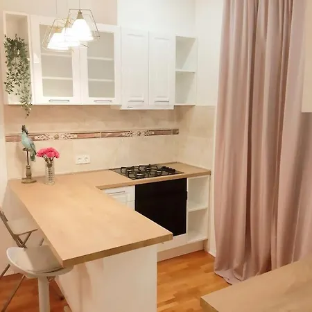 Nora Apartment *
